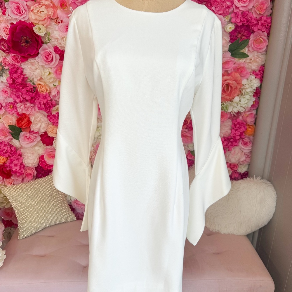Black Halo | Long Sleeve White Dress